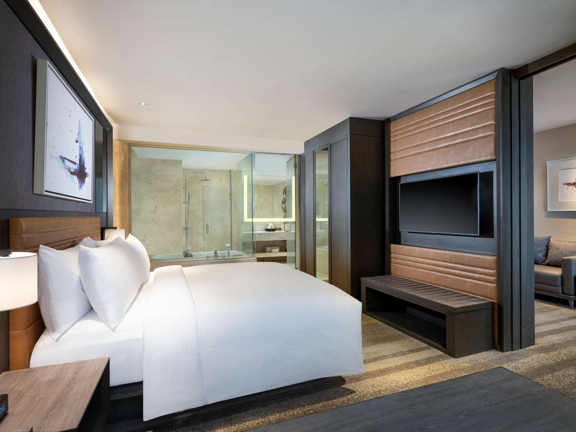 Doubletree By Hilton Surabaya Hotel Exterior photo