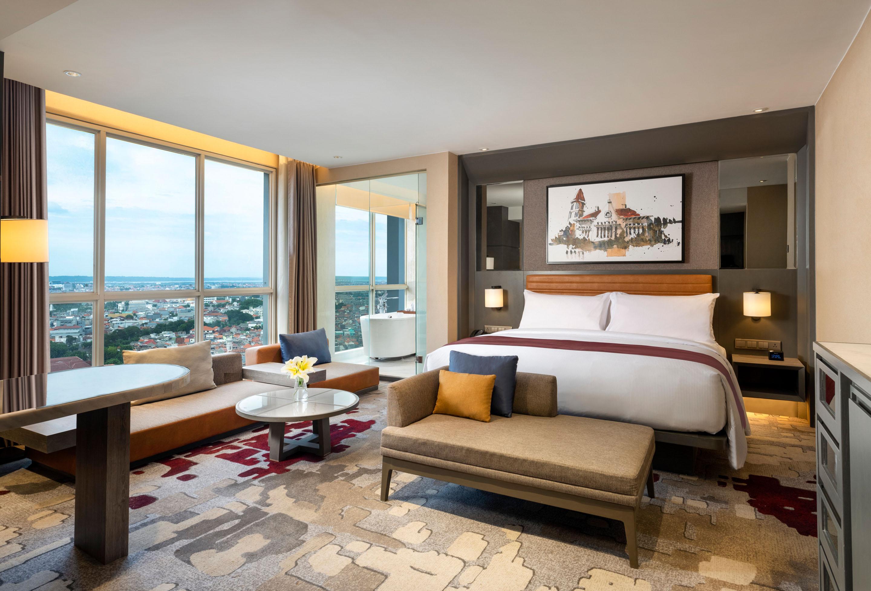 Doubletree By Hilton Surabaya Hotel Exterior photo