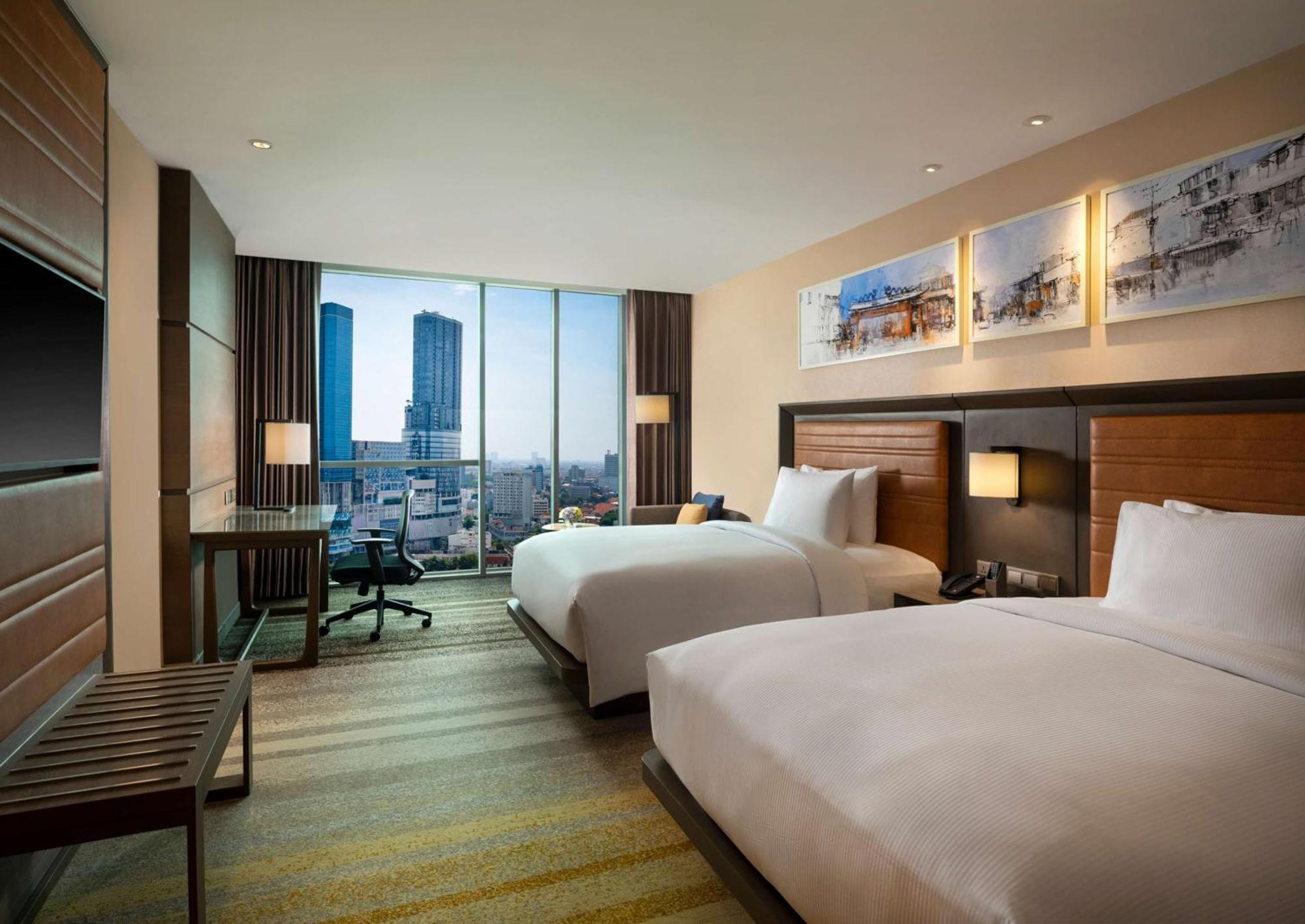 Doubletree By Hilton Surabaya Hotel Exterior photo